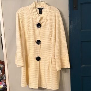 Ali Miles Cream Quilted Cape with Black Buttons